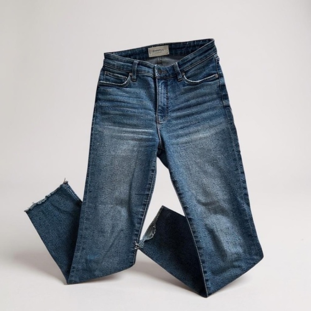 Evereve Ever Straight High Rise Jeans